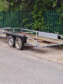 Car trailer