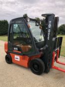 Nissan 2.5 diesel forklift truck Container Spec