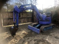 Komatsu 2.5T Digger