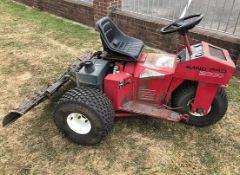 Toro SandPro 2000 Ride-On BunkerRake