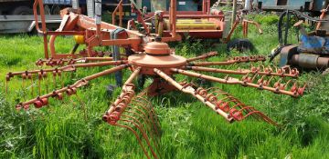 Kverneland TA 752 Single Rota Rake