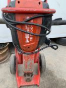 Hilti TE 3000-Avr Demolition Breaker