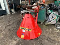 Fleming Fertiliser Spreader