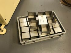 2x Boxes of Multiple Square Baking Containers