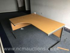 L shape Wooden Desk