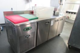 Foster refrigerated cabinet counter