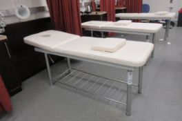A massage bed