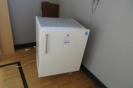 Lamona integrated fridge