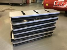 6x Metal Steamers with Lids