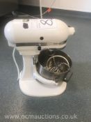 KITCHEN AID BOWL LIFT STAND MIXER