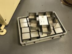 2x Boxes of Multiple Square Baking Containers