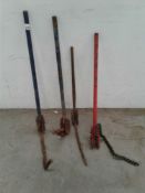 4 x pipe wrenches