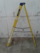 6 tread fibreglass step ladders