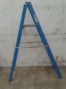 6 tread step ladders
