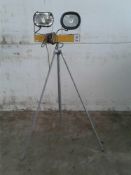 Elite twin LED tripod light 110 V