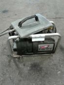 Earlex wallpaper stripper 110 V