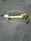 Hydraulic cylinder pump