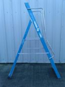 Platform step ladders