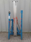 Genie material lift SLA 25