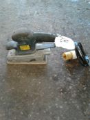Bosch sander 110 v