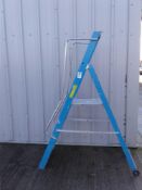 Platform step ladders