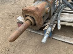 CAT H70s Hydraulic Breaker