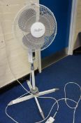 Stirflow pedestal fan