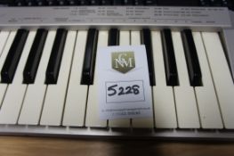 Roland ED PC-180A keyboard