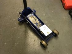 Draper 3 Tonne Vehicle Trolley Jack