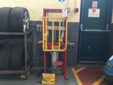 Sealey Air Operated Coil Spring Compressor 1000kg Capacity