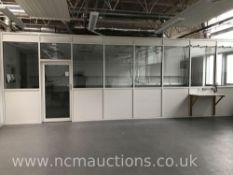 Sectional beauty therapy room