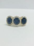 18ct Yellow Gold Sapphire and Diamond ring