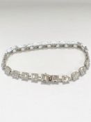 18ct White Gold Diamond Bracelet