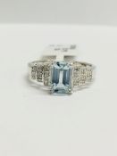9Ct White Gold Aquamarine Diamond Ring,
