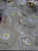 Mixed collection of cut and other glassware