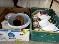 Box and plastic crate of vintage and other crockery and ornamental ware