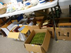 Good quantity of vintage and other books in eight various boxes