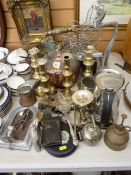 Mixed collection of vintage copper, brass and metalware
