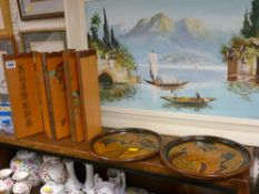 Neat five fold miniature Oriental draughtscreen and a pair of circular Oriental glazed pottery