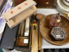 Artist's paintbrush box and contents, a toy cricket bat and wooden mallet, a turned yew wood fruit