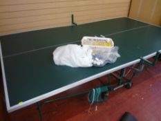 Kettler portable folding tabletennis table and accessories