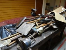 A large quantity of old garden tools Condition reports are provided on request by email only for
