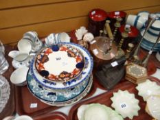 A parcel of mixed items including Habitat food bowls, display plates, antique metalware ETC