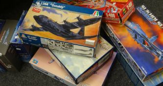 A parcel of boxed aviation model kits Condition reports are provided on request by email only for