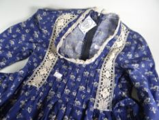A vintage navy & white floral women's dress by Laura Ashley (size 10) Condition reports are provided