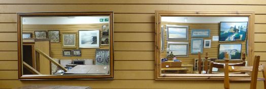 Circular dining table together with two wall mirrors Condition reports provided on request by