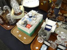 A collection of thimbles, Swedish glass & bell-shaped display cases Condition reports provided on