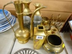 Good vintage bronze and copper Japanese vase, an Iznik type brass bowl and other vintage brass and