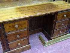 Reproduction pine long pedestal desk