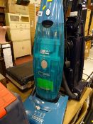 Hoover 1900w upright vacuum cleaner E/T